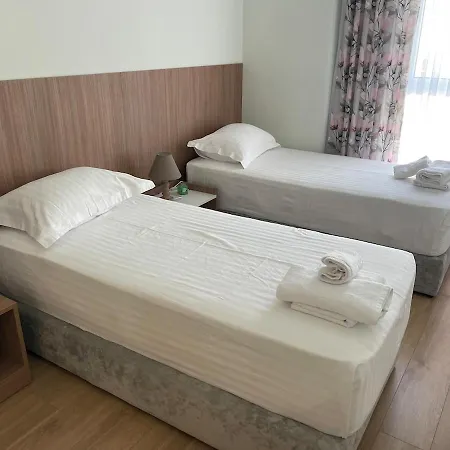 Jona Lovely 2 Bedroom 2 Bathroom Ap Free Parking Apartment Tirana