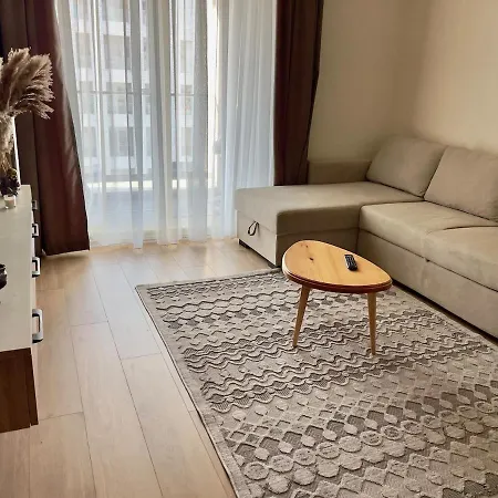 Jona Lovely 2 Bedroom 2 Bathroom Ap Free Parking * Tirana