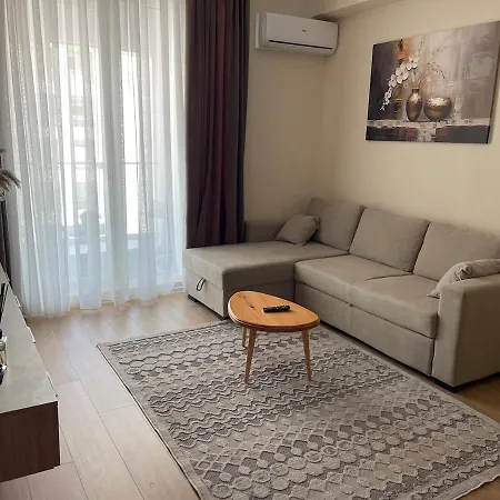 Jona Lovely 2 Bedroom 2 Bathroom Ap Free Parking